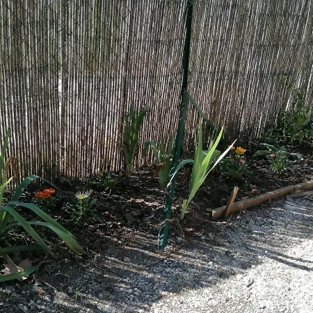 Maison T3 Avec Jardin La Crau Exterior foto